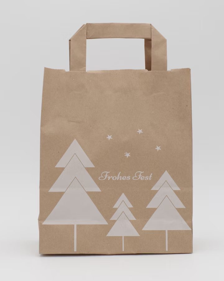 Weihnachtliche Tannen Papiertragetasche Braun 18 + 8 × 22 cm (250 Stück)